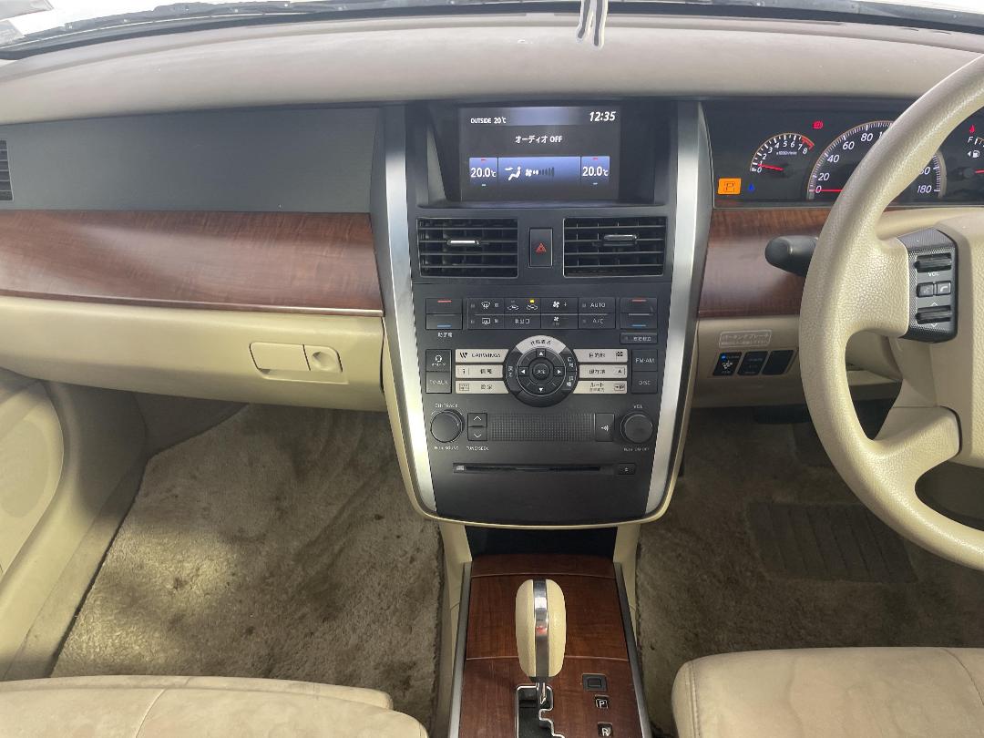 Photo '18' of Nissan Teana