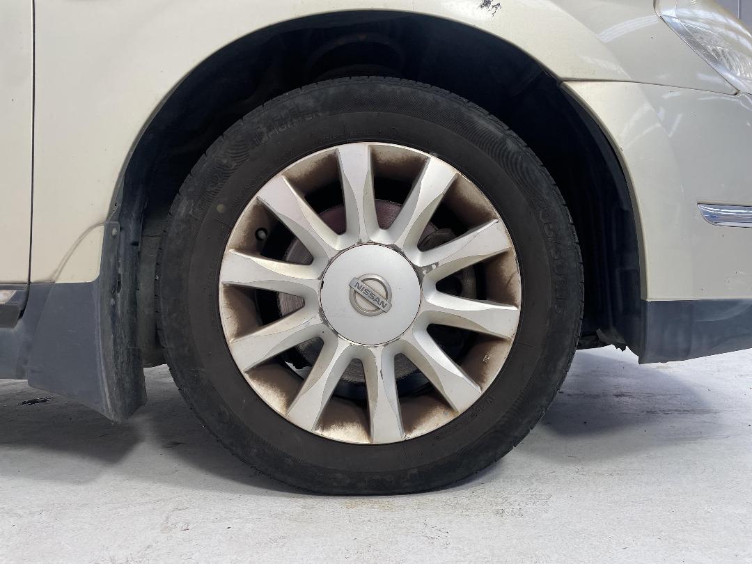 Photo '2' of Nissan Teana 230JM