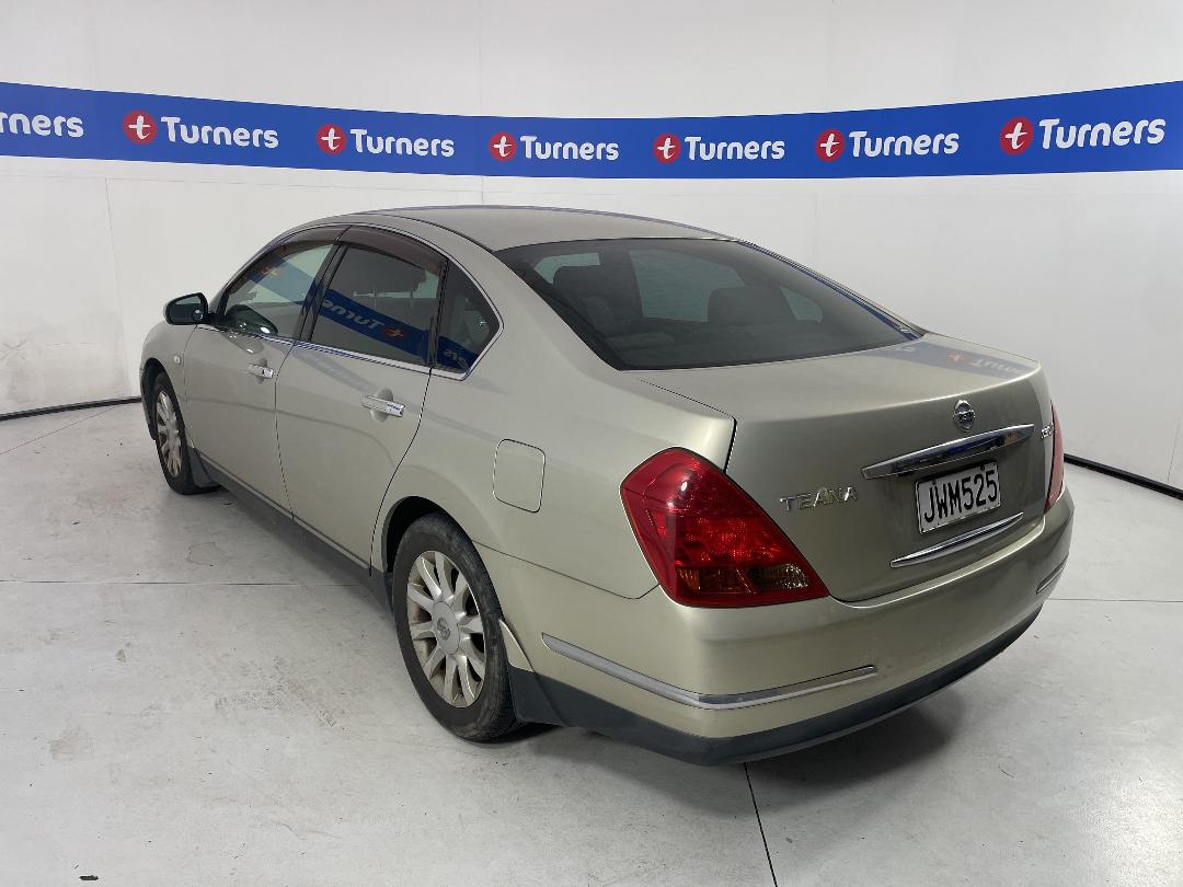 Photo '10' of Nissan Teana 230JM