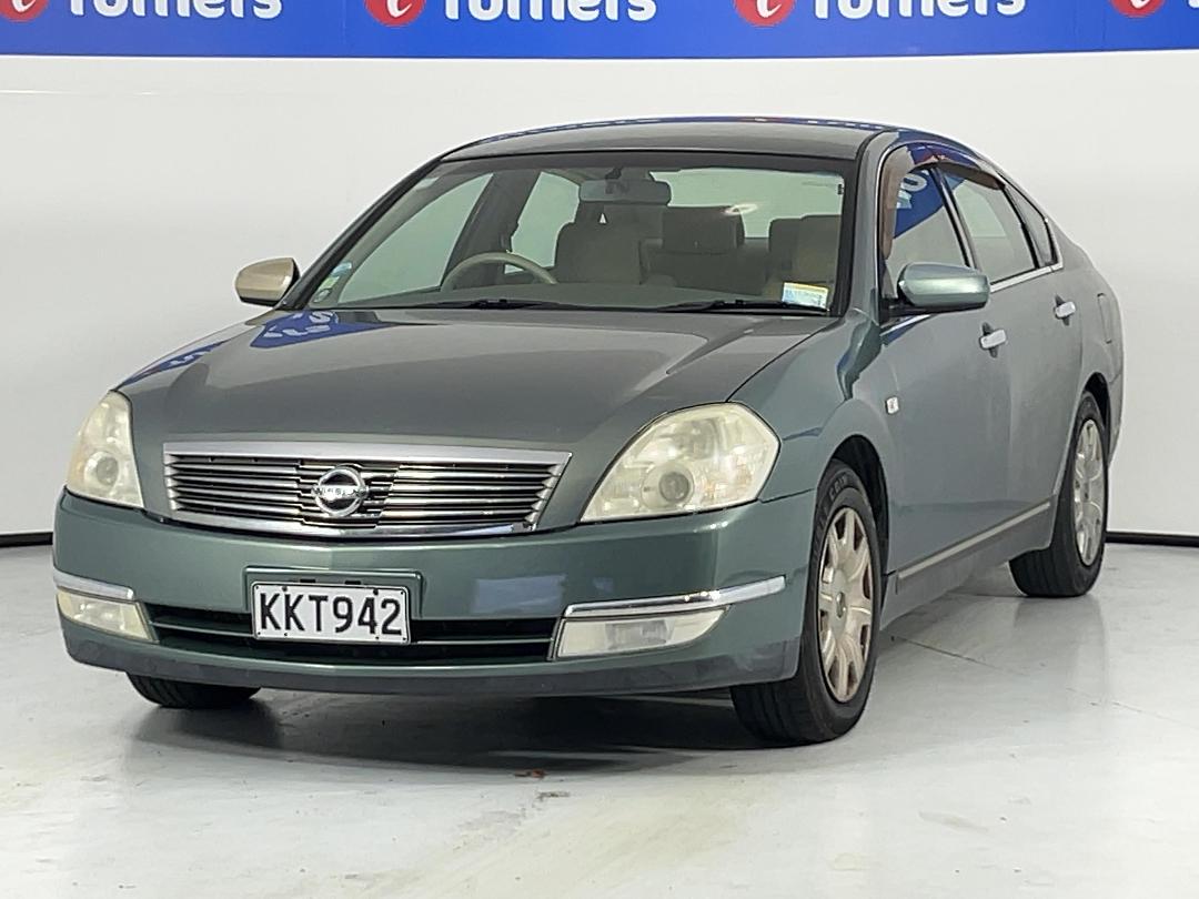 Photo '4' of Nissan Teana