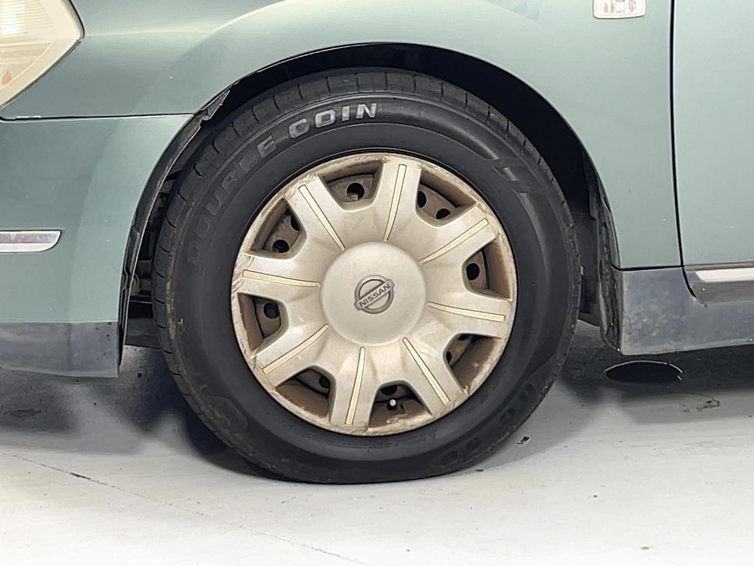 Photo '10' of Nissan Teana