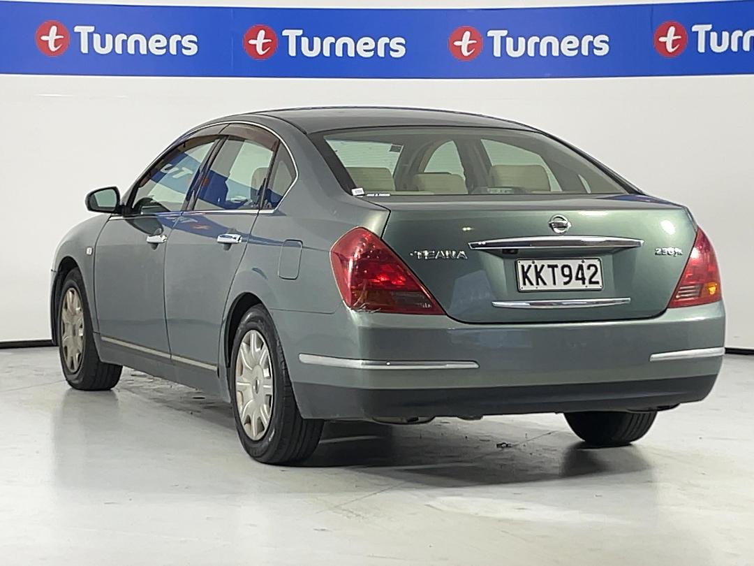 Photo '5' of Nissan Teana