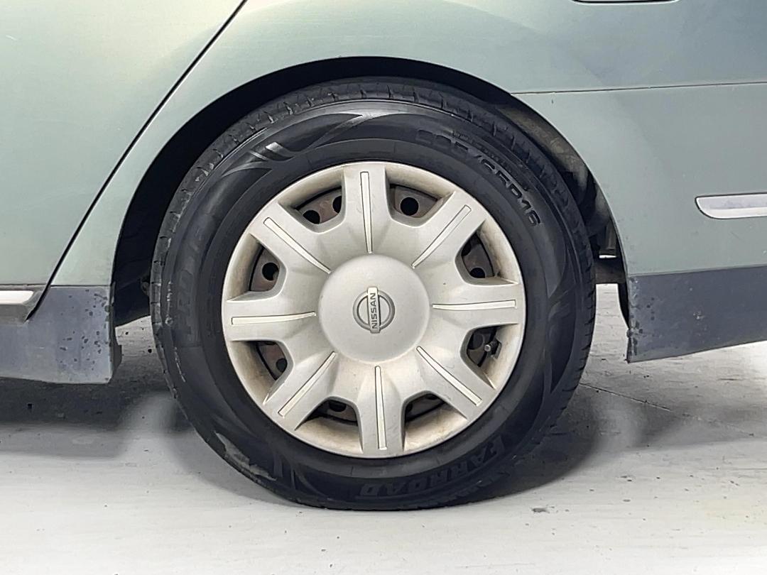 Photo '11' of Nissan Teana