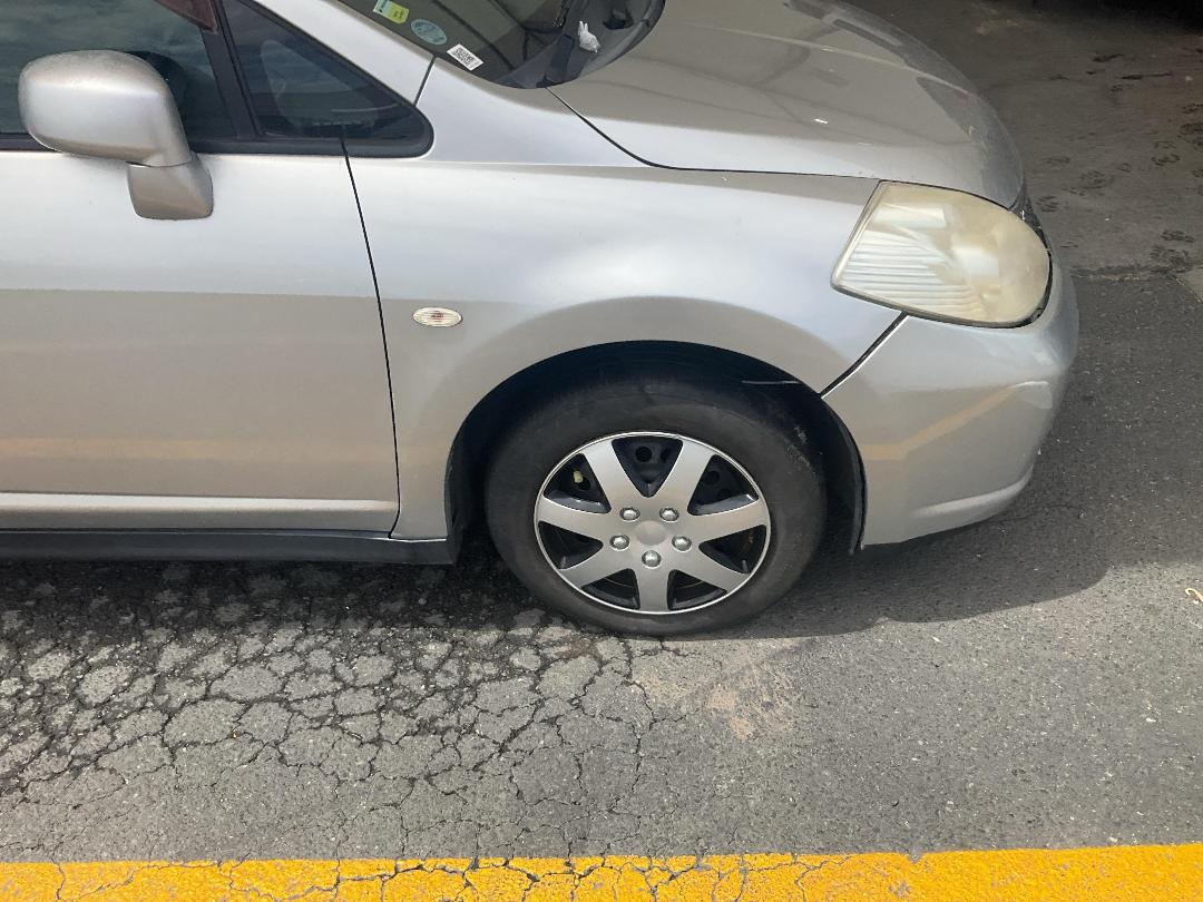 Photo '2' of Nissan Tiida Photo '2' of Nissan Tiida