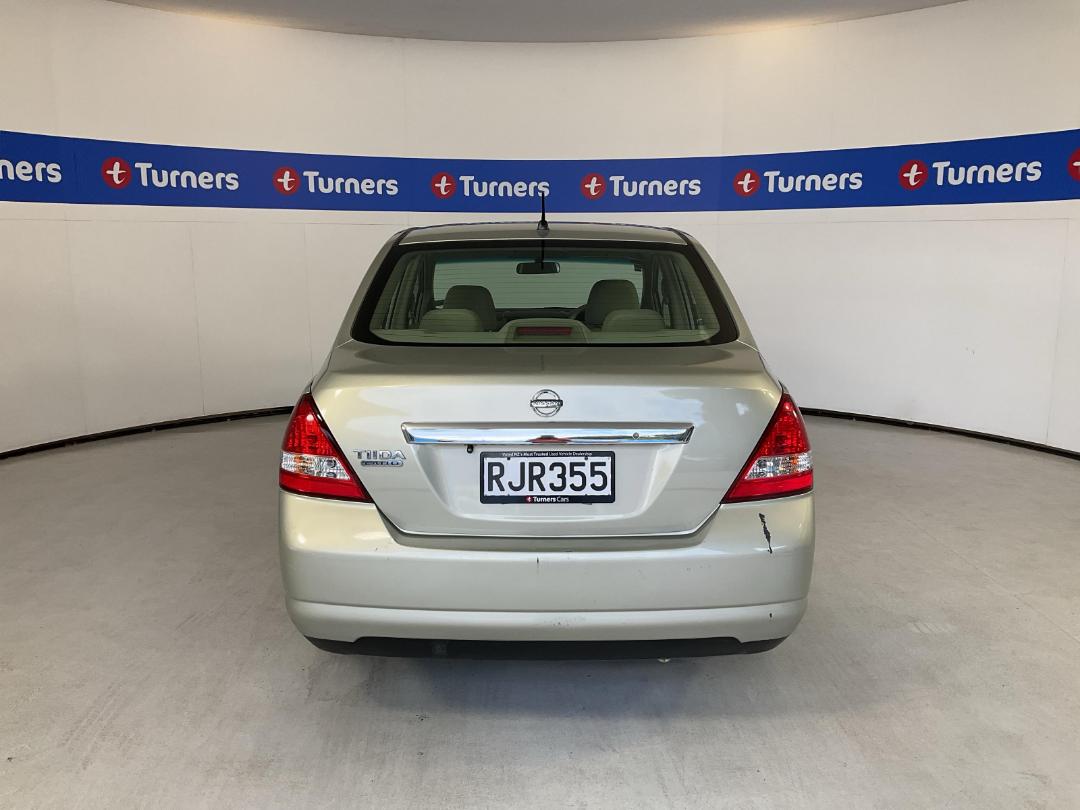 Photo '6' of Nissan Tiida