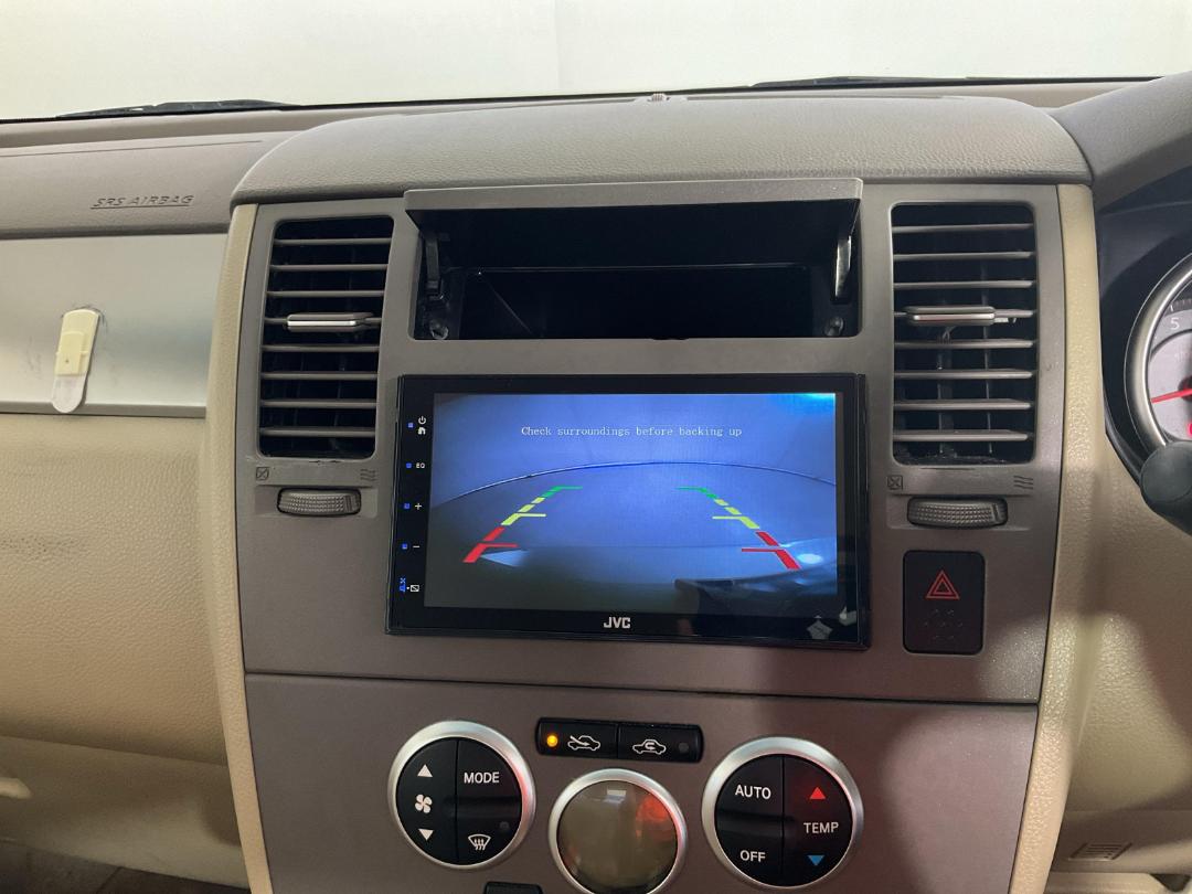 Photo '26' of Nissan Tiida