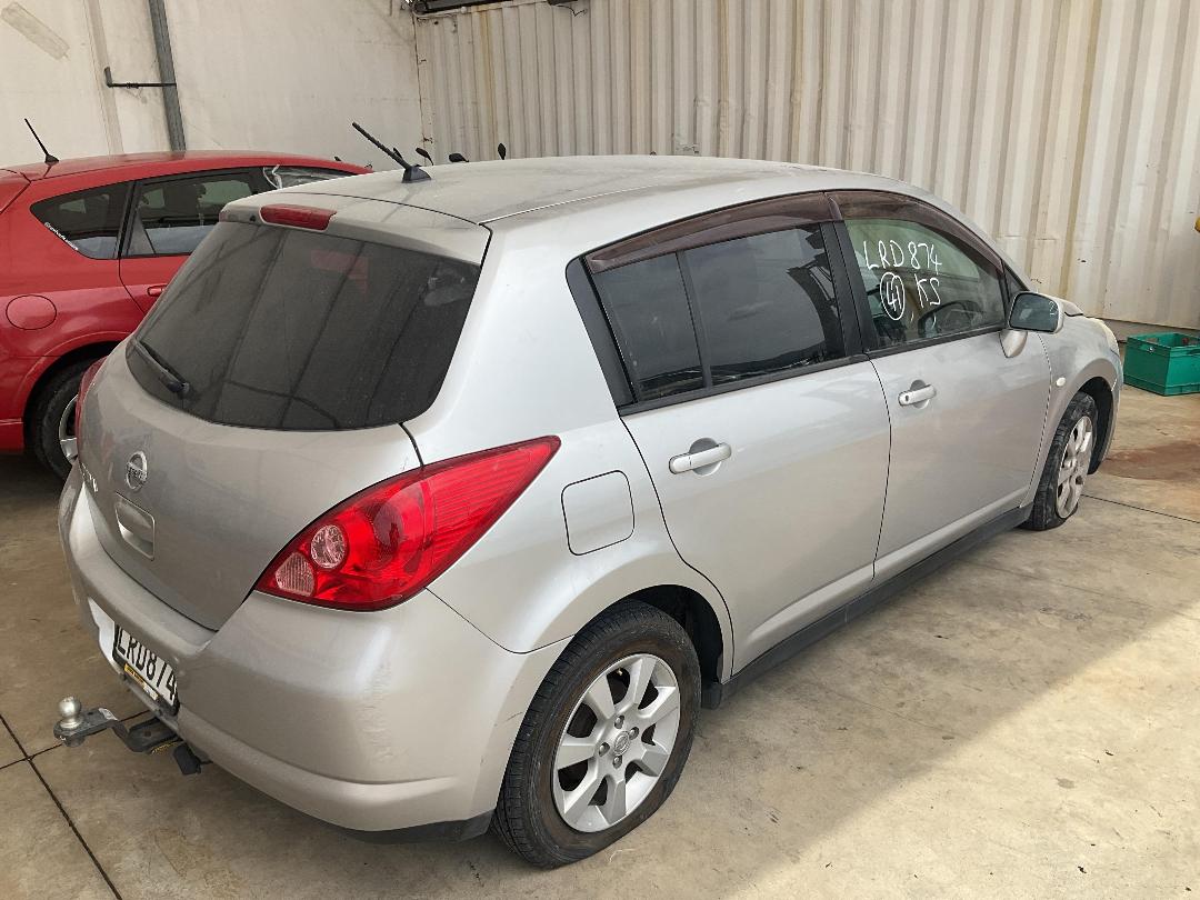 Photo '5' of Nissan Tiida Photo '5' of Nissan Tiida