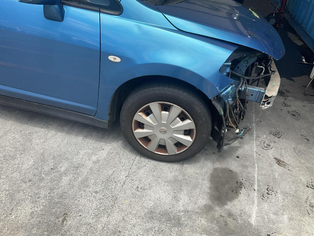 Photo '2' of Nissan Tiida Photo '2' of Nissan Tiida