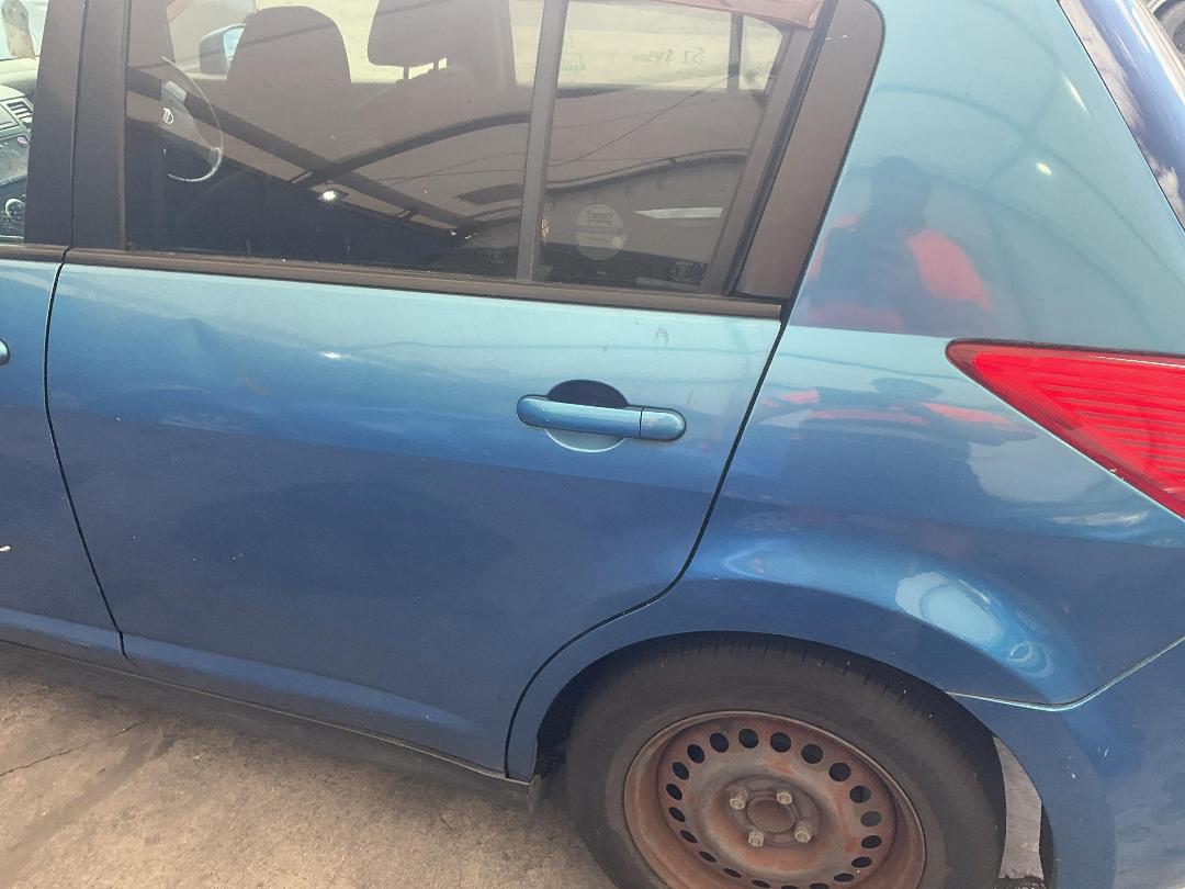 Photo '11' of Nissan Tiida Photo '11' of Nissan Tiida