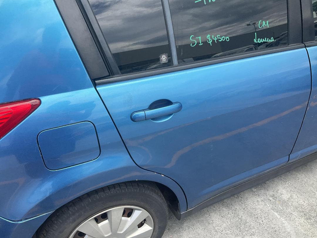 Photo '16' of Nissan Tiida Photo '16' of Nissan Tiida