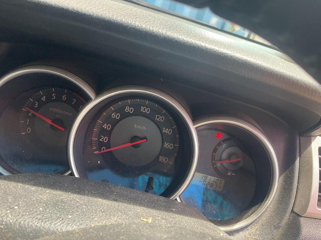 Photo '19' of Nissan Tiida Photo '19' of Nissan Tiida