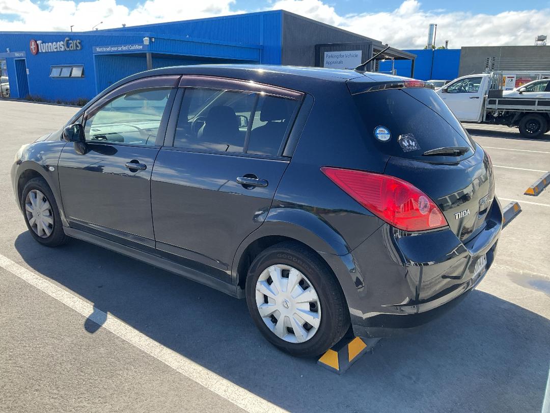 Photo '6' of Nissan Tiida Photo '6' of Nissan Tiida