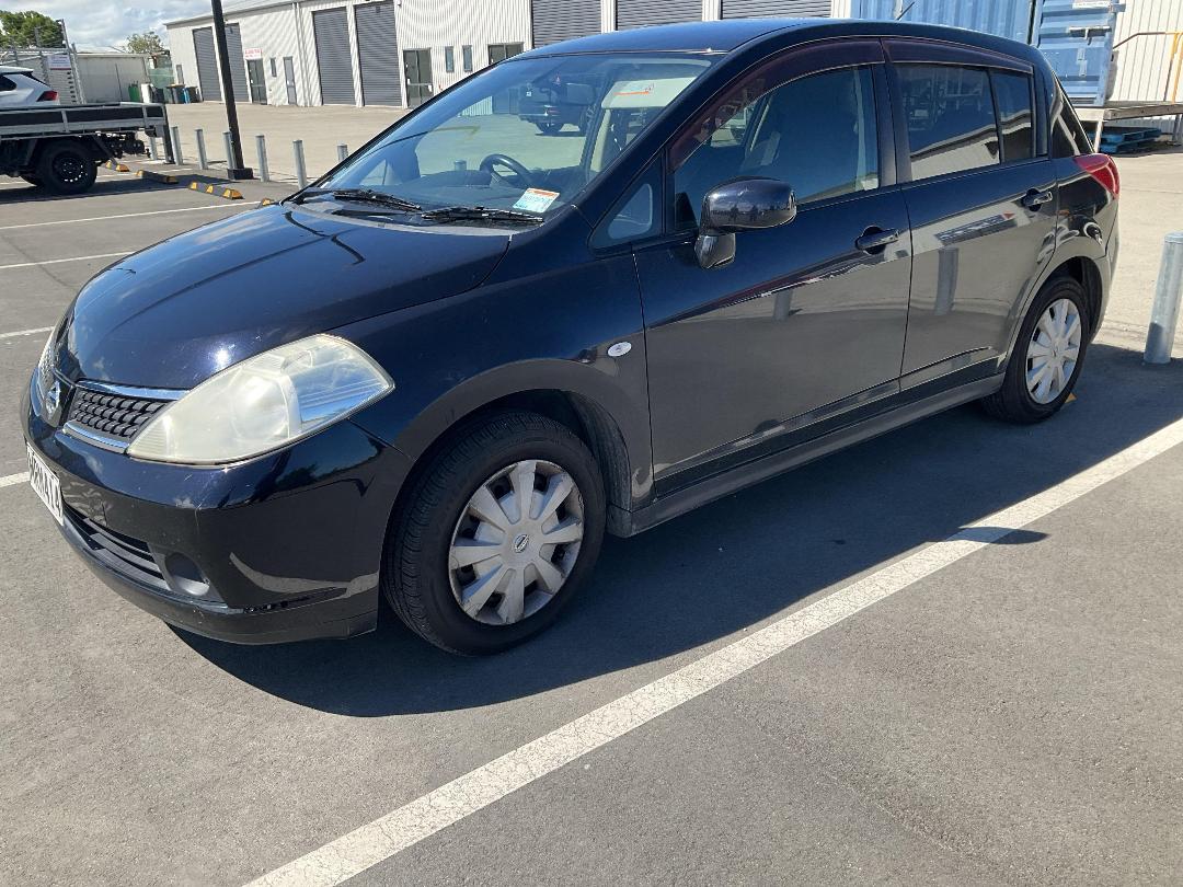 Photo '5' of Nissan Tiida Photo '5' of Nissan Tiida