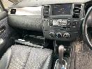 Thumbnail '11' of Nissan Tiida