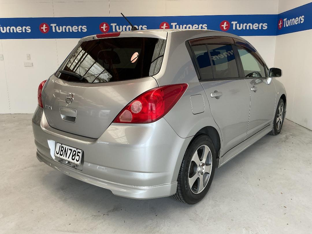 Photo '7' of Nissan Tiida