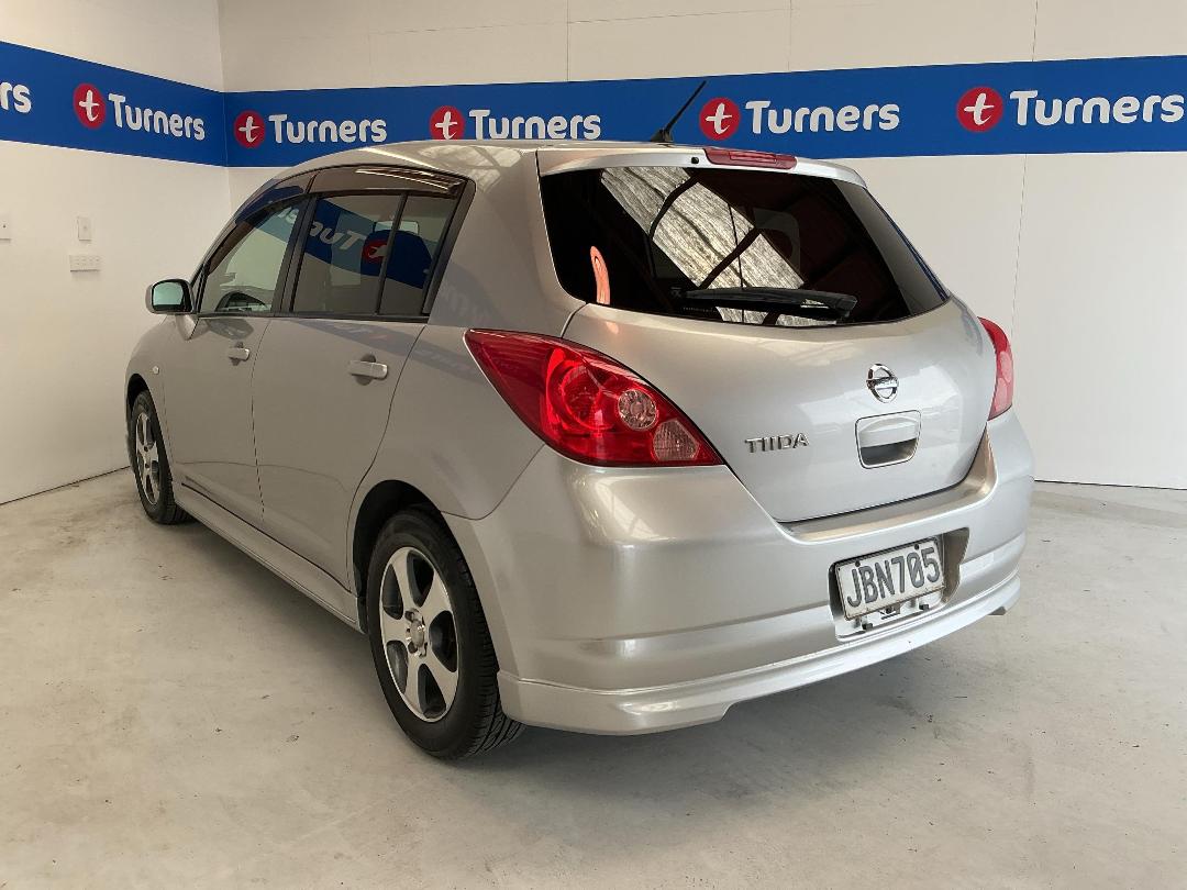 Photo '5' of Nissan Tiida