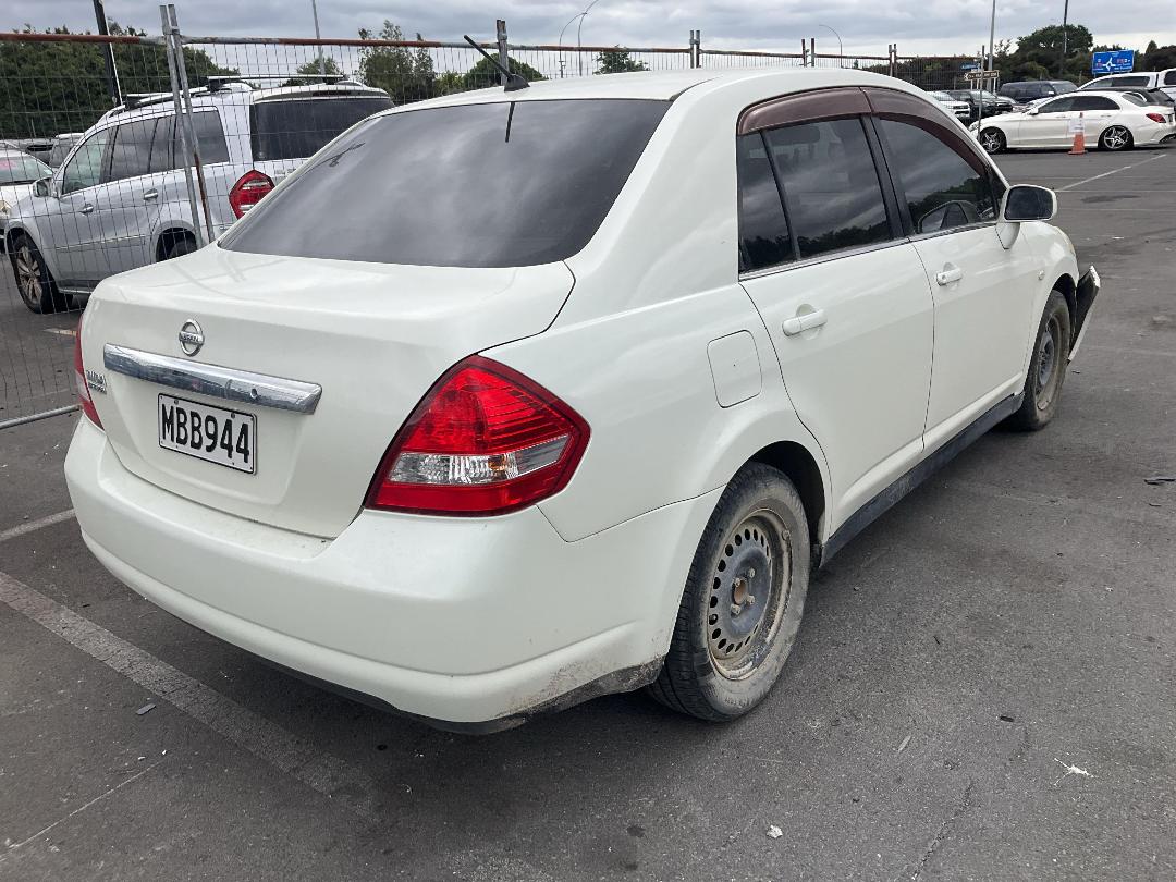 Photo '4' of Nissan Tiida Latio