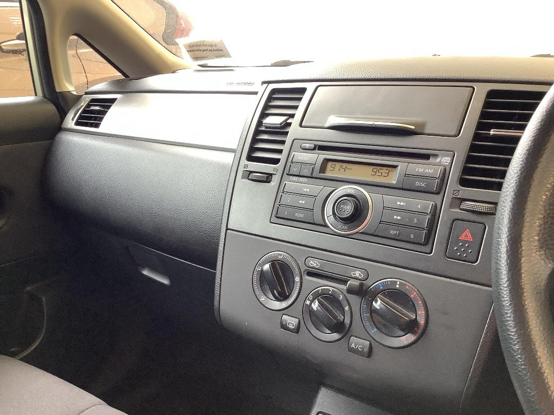 Photo '19' of Nissan Tiida ST Photo '19' of Nissan Tiida ST