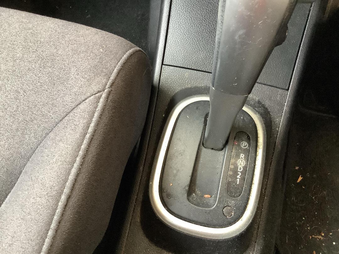 Photo '18' of Nissan Tiida ST Photo '18' of Nissan Tiida ST