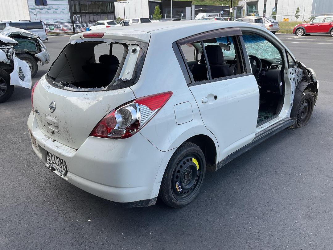 Photo '4' of Nissan Tiida Photo '4' of Nissan Tiida