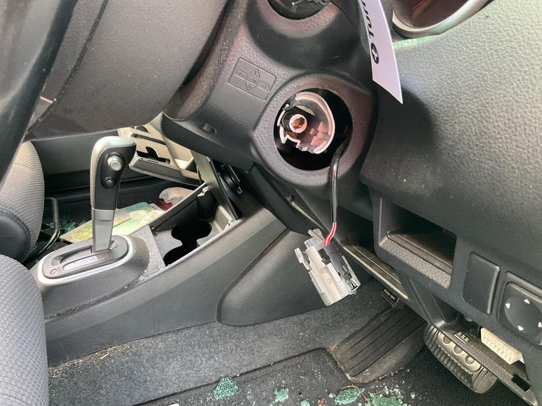 Photo '15' of Nissan Tiida Photo '15' of Nissan Tiida