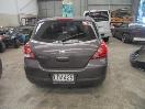 Thumbnail '3' of Nissan Tiida