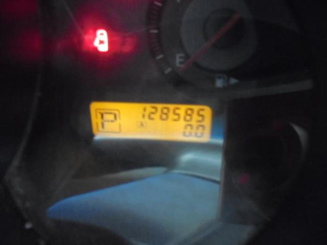 Photo '8' of Nissan Tiida Photo '8' of Nissan Tiida