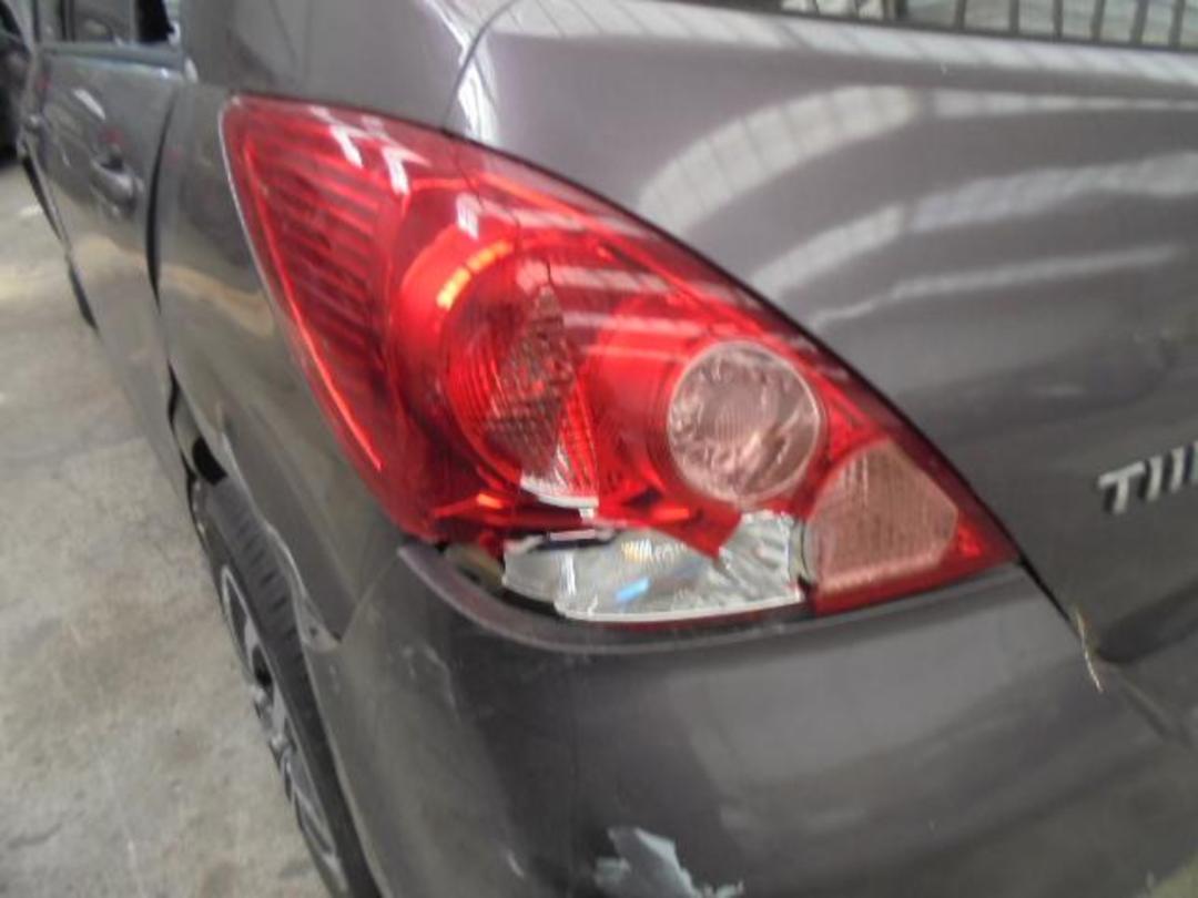 Photo '14' of Nissan Tiida Photo '14' of Nissan Tiida