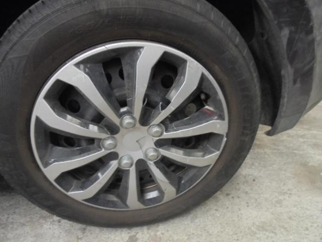 Photo '16' of Nissan Tiida Photo '16' of Nissan Tiida