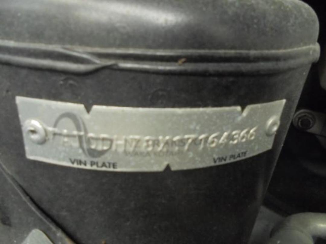 Photo '21' of Nissan Tiida Photo '21' of Nissan Tiida