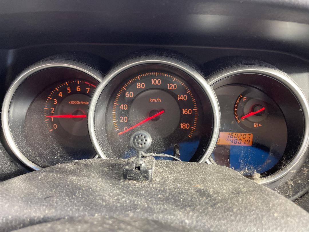 Photo '21' of Nissan Tiida