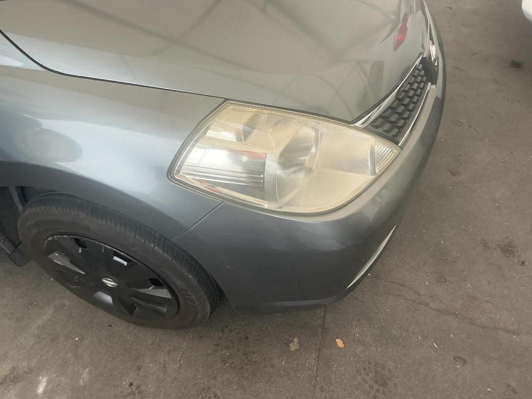 Photo '4' of Nissan Tiida Photo '4' of Nissan Tiida