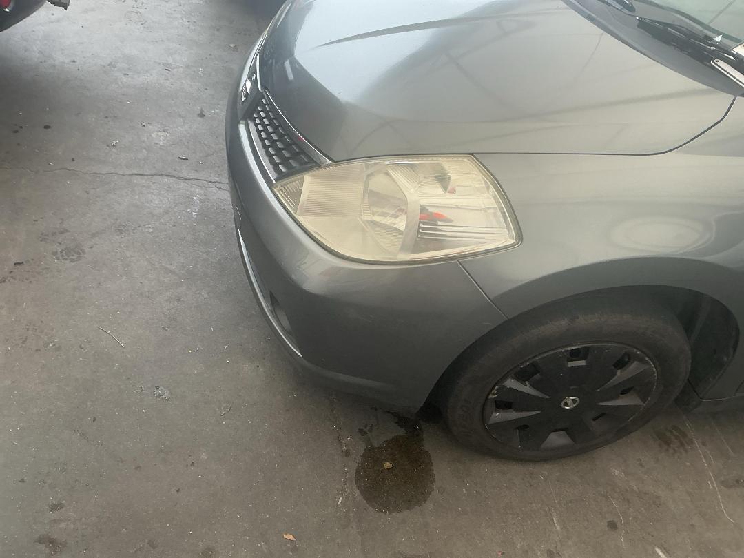 Photo '8' of Nissan Tiida Photo '8' of Nissan Tiida