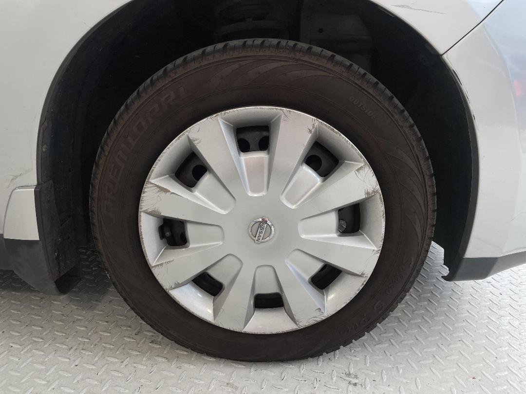 Photo '9' of Nissan Tiida