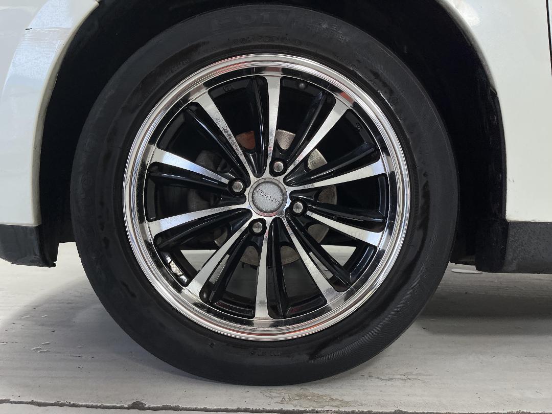 Photo '10' of Nissan Tiida Photo '10' of Nissan Tiida