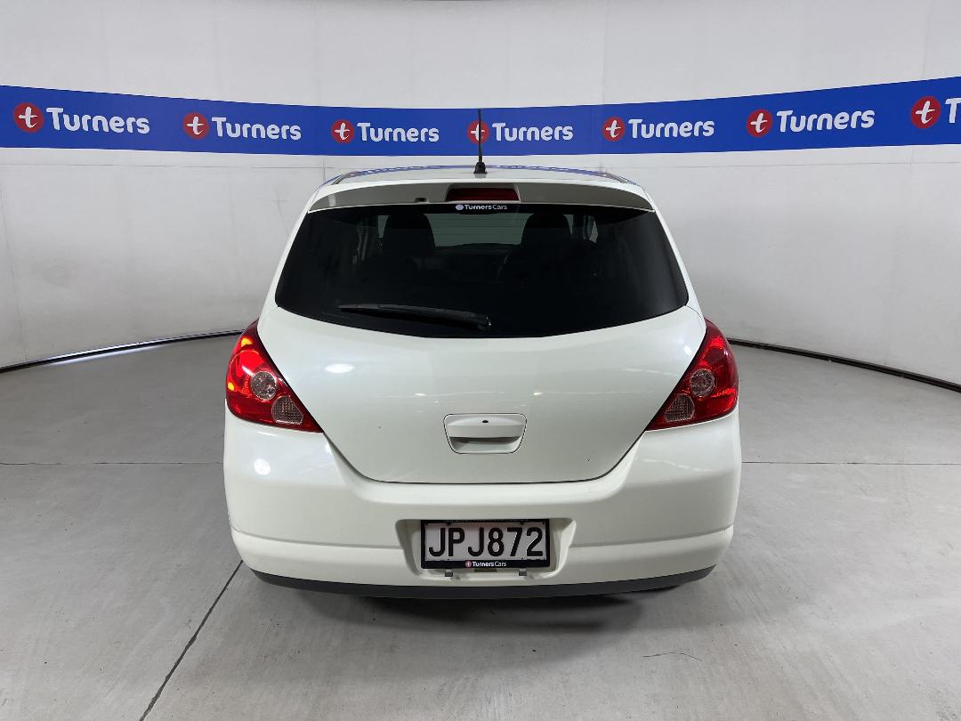 Photo '6' of Nissan Tiida Photo '6' of Nissan Tiida