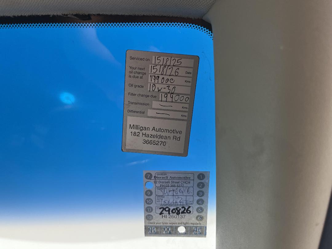 Photo '23' of Nissan Tiida