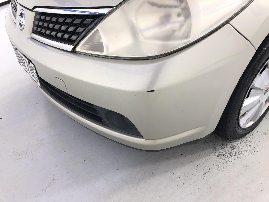 Photo '25' of Nissan Tiida