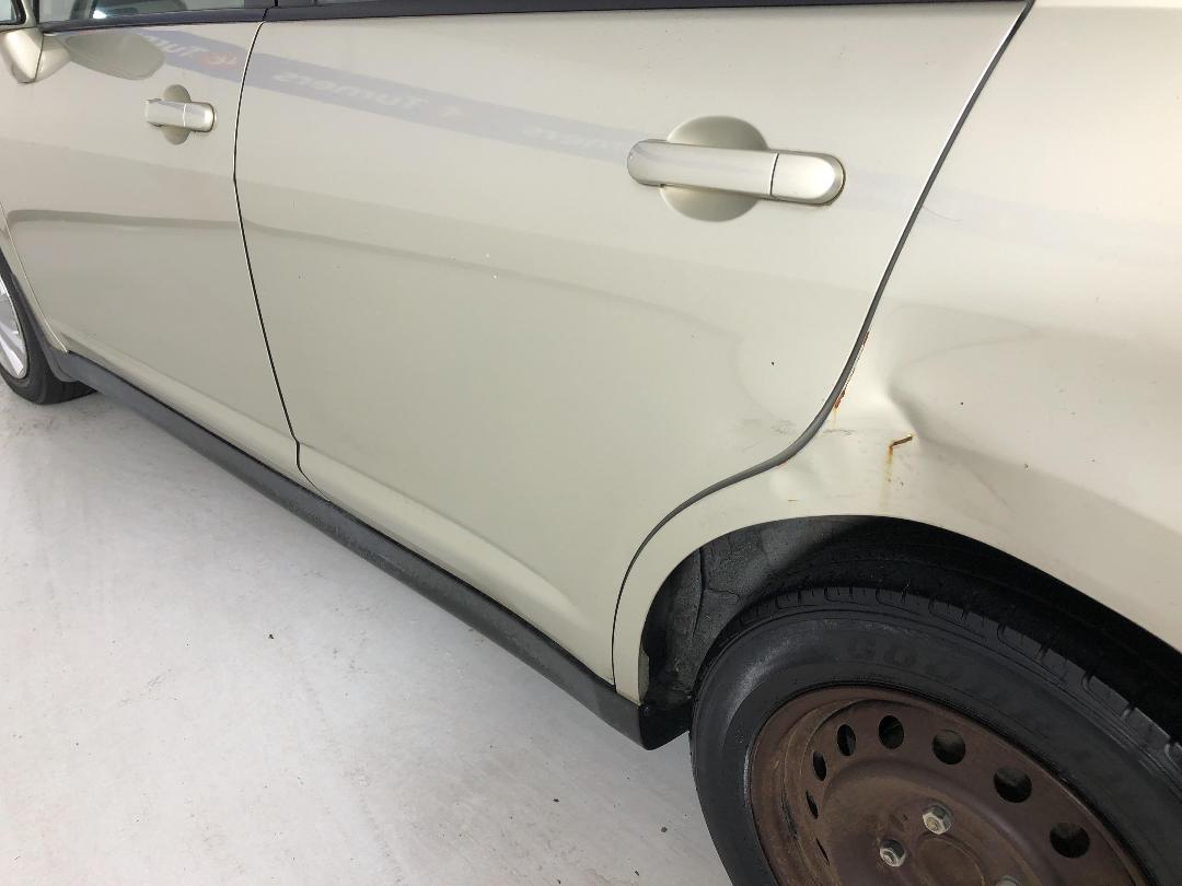 Photo '27' of Nissan Tiida