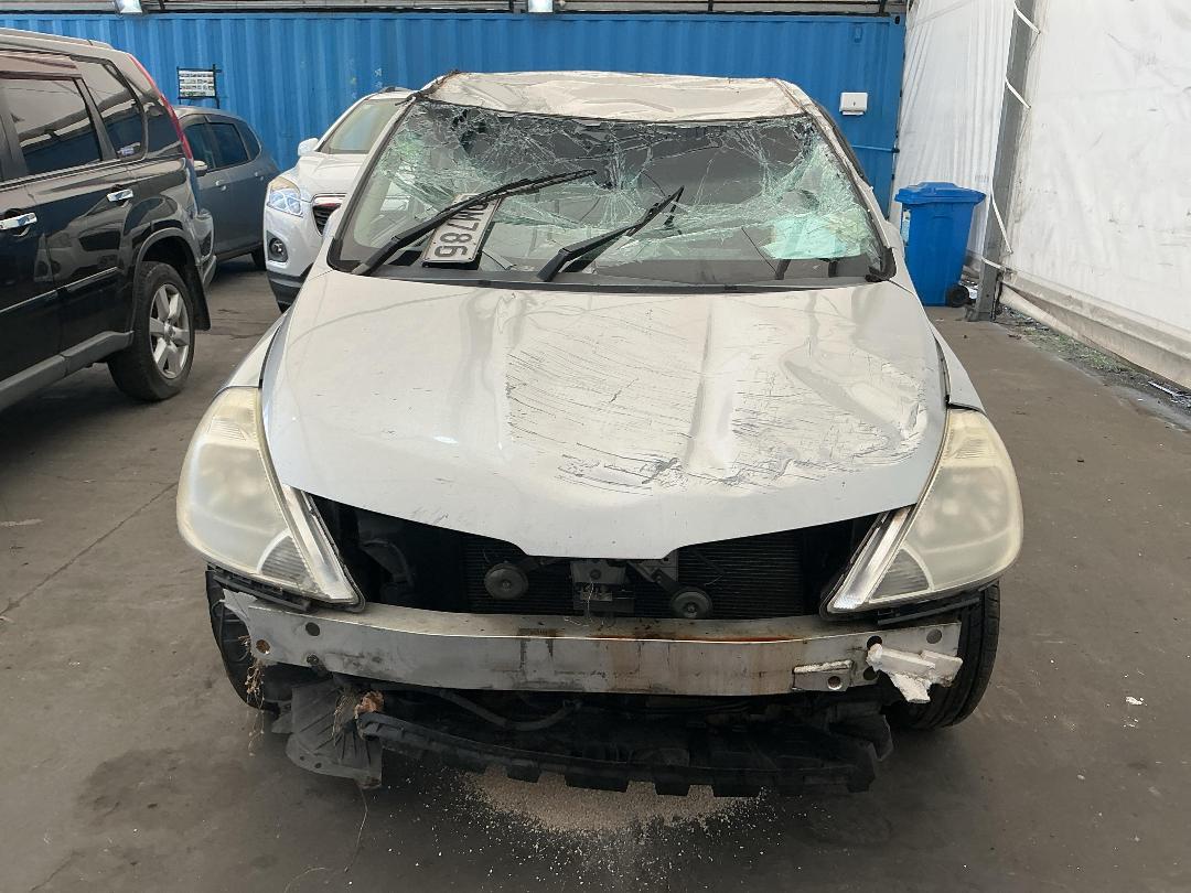 Photo '2' of Nissan Tiida ST Photo '2' of Nissan Tiida ST