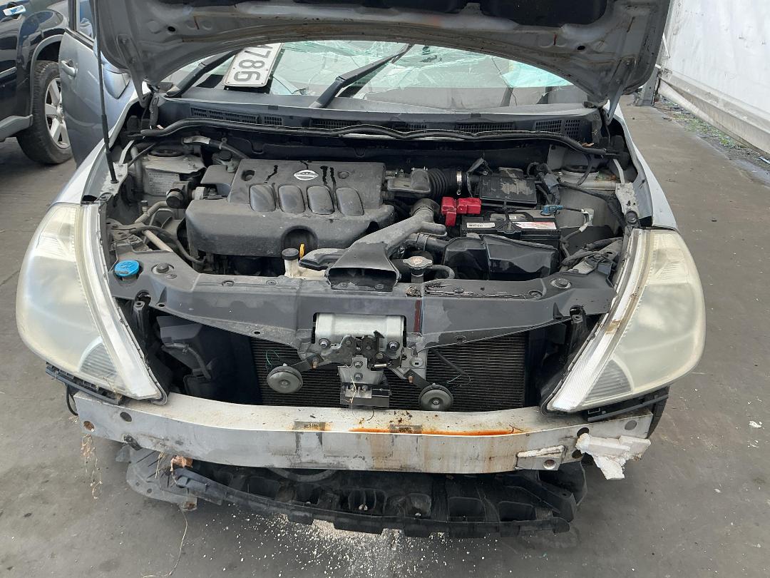 Photo '11' of Nissan Tiida ST Photo '11' of Nissan Tiida ST