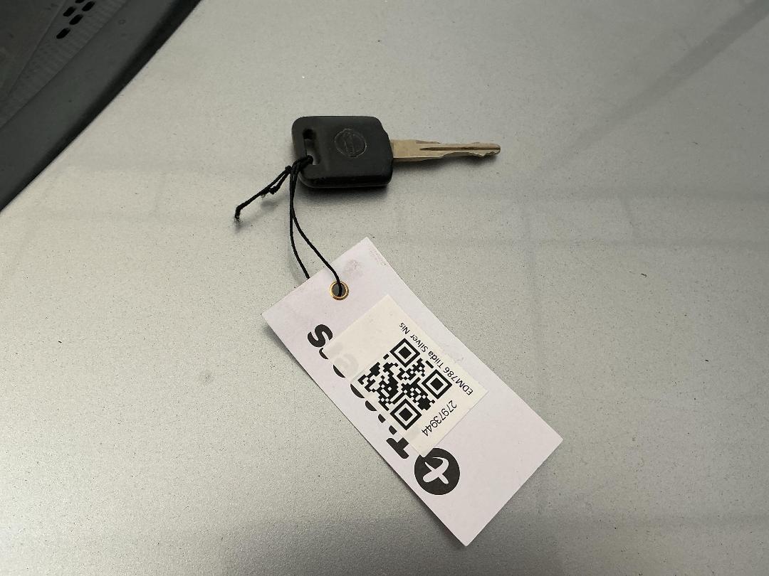 Photo '16' of Nissan Tiida ST Photo '16' of Nissan Tiida ST