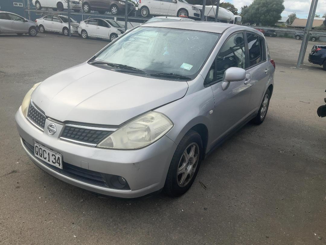 Photo '3' of Nissan Tiida Photo '3' of Nissan Tiida