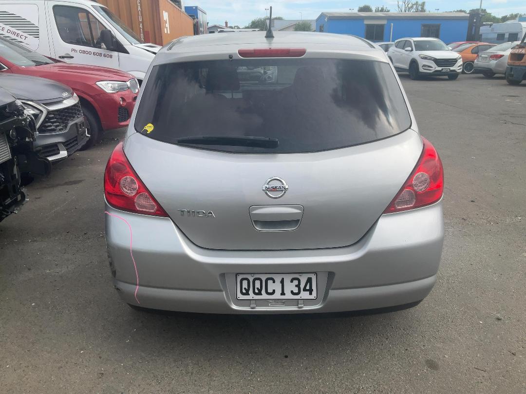 Photo '5' of Nissan Tiida Photo '5' of Nissan Tiida