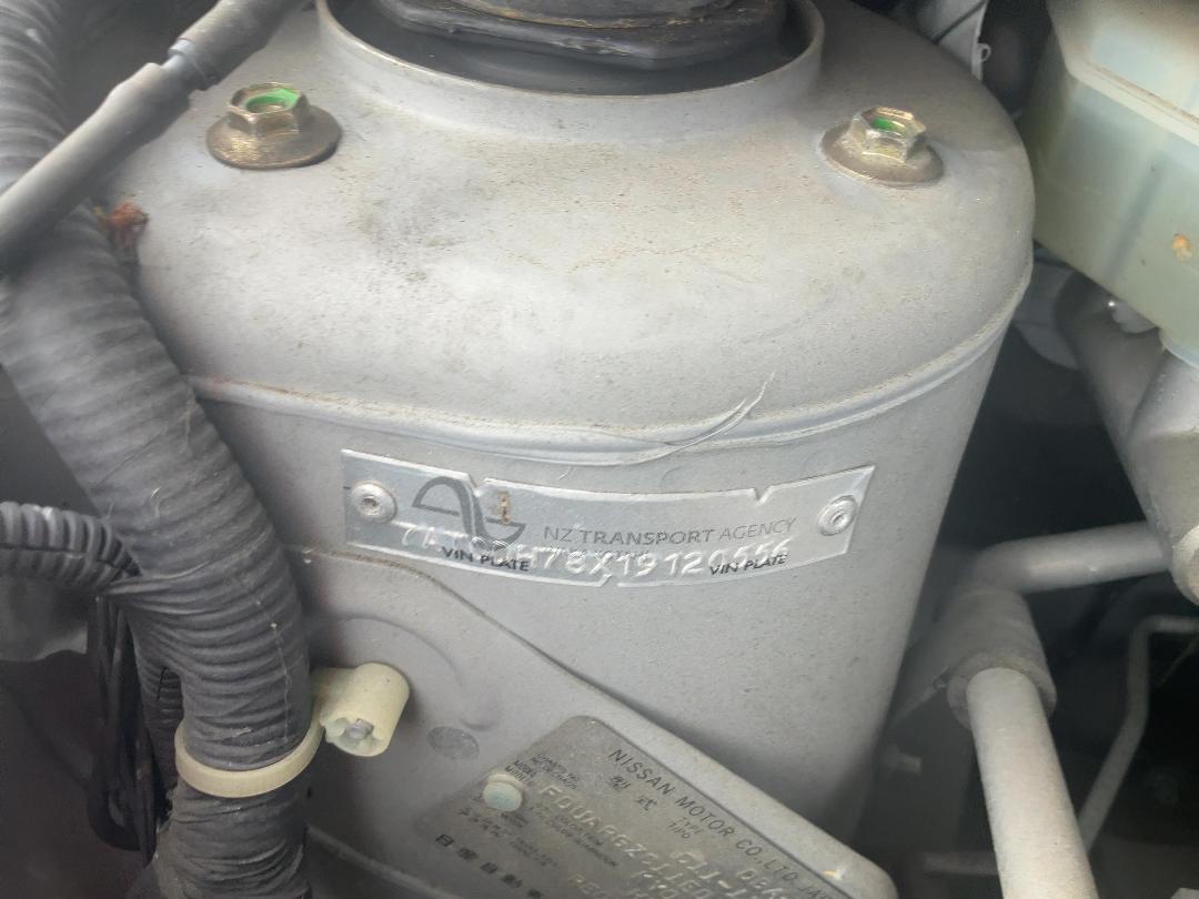 Photo '10' of Nissan Tiida Photo '10' of Nissan Tiida