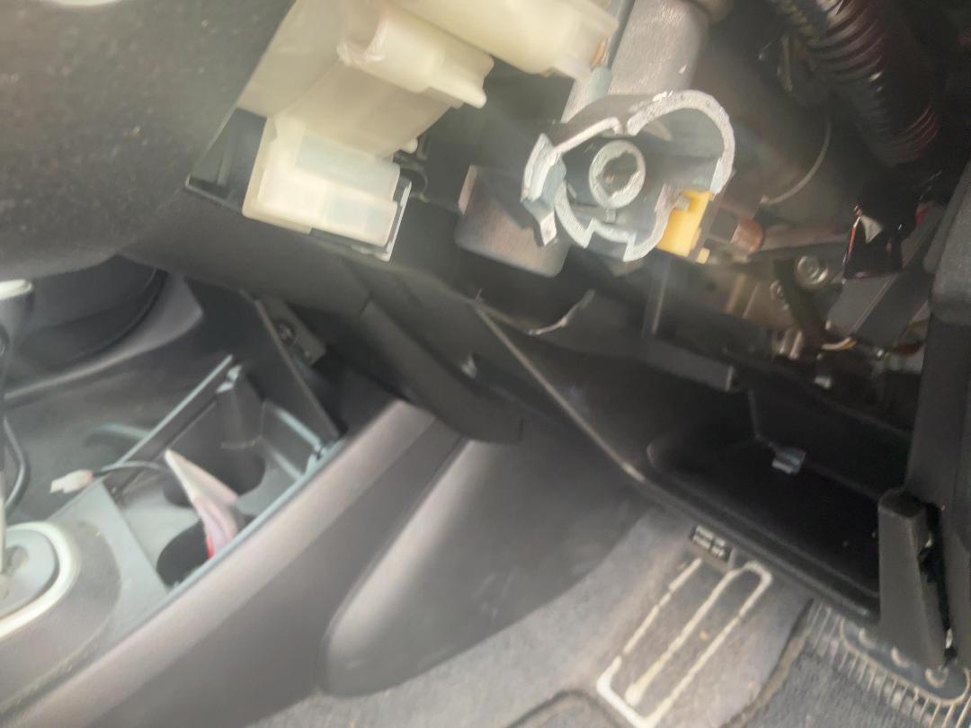 Photo '11' of Nissan Tiida Photo '11' of Nissan Tiida