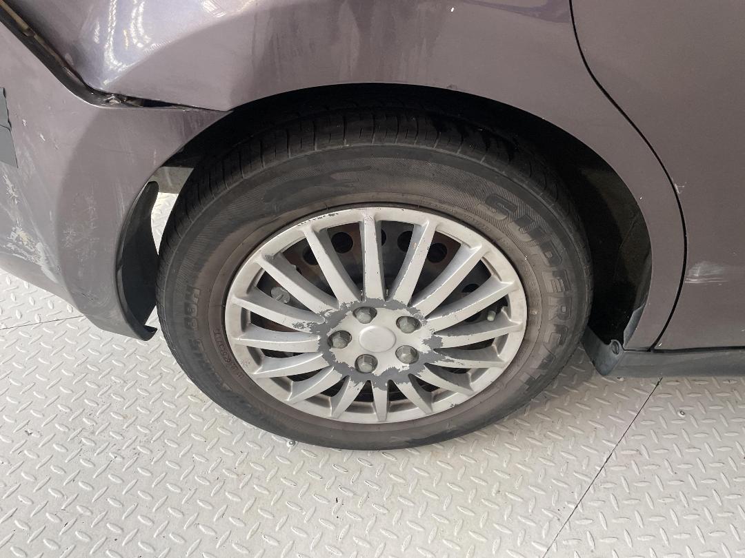 Photo '8' of Nissan Tiida Photo '8' of Nissan Tiida