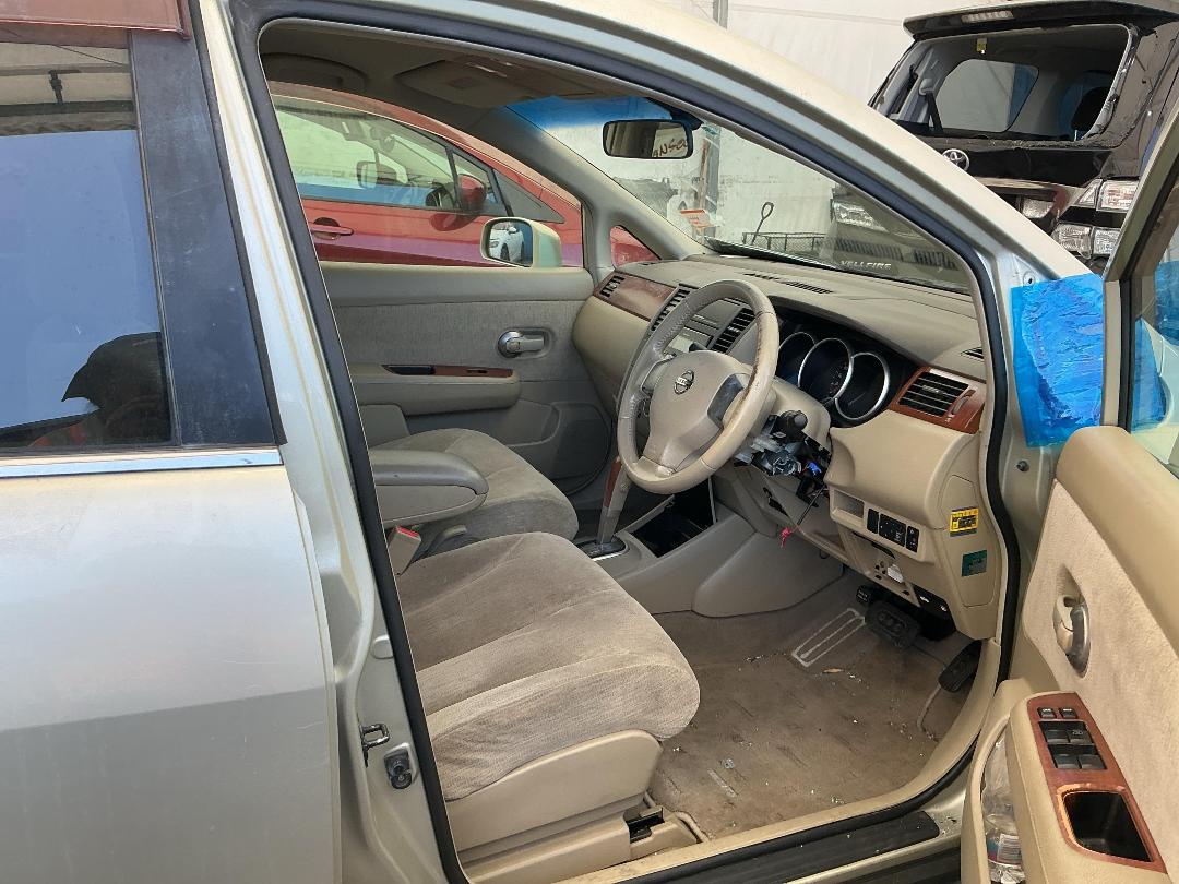 Photo '18' of Nissan Tiida Latio