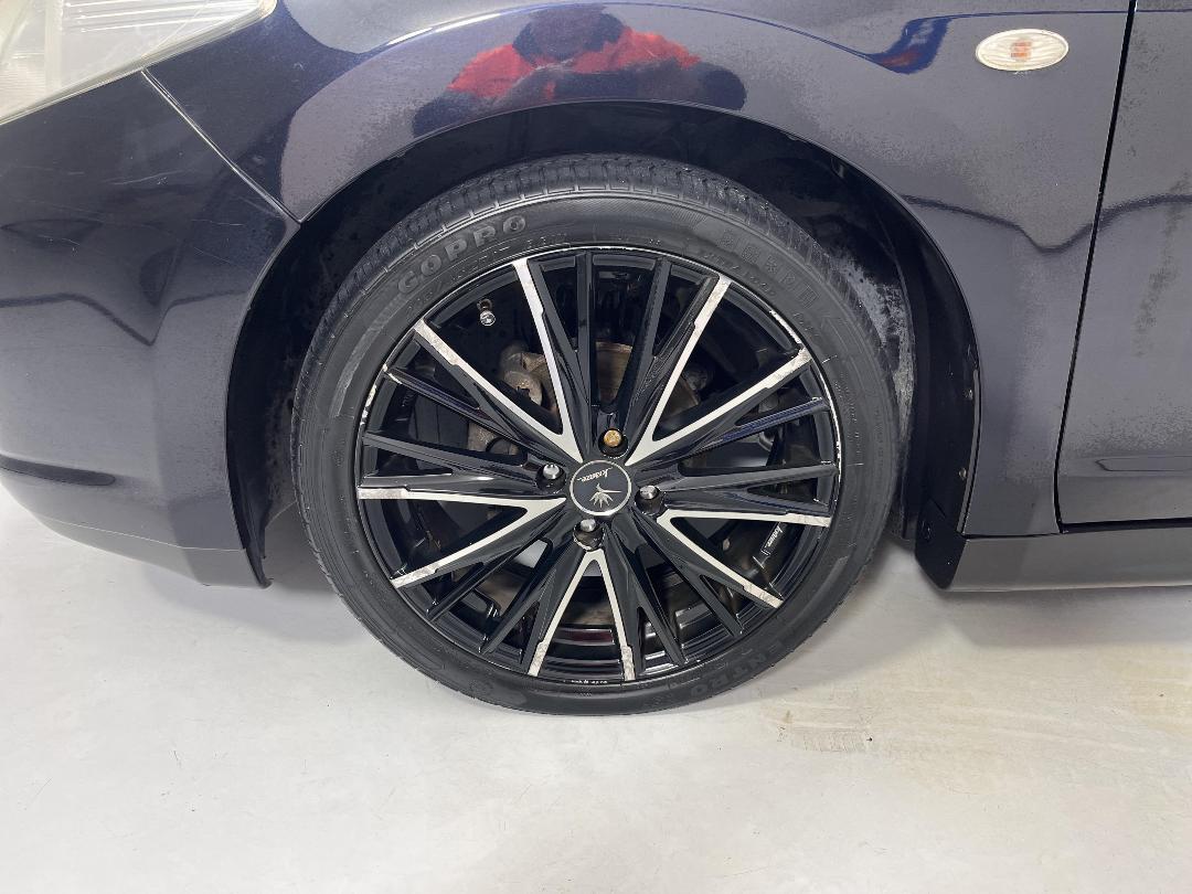 Photo '10' of Nissan Tiida