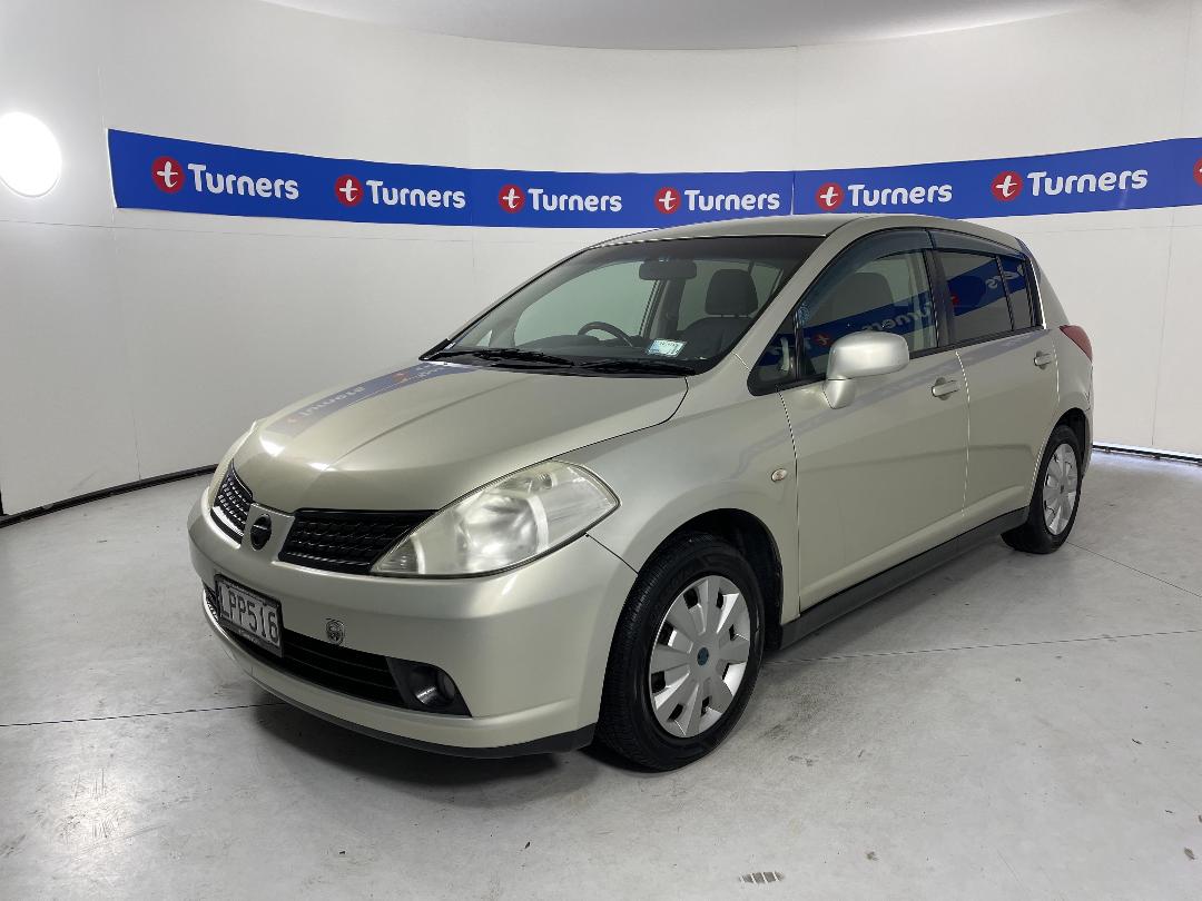 Photo '4' of Nissan Tiida